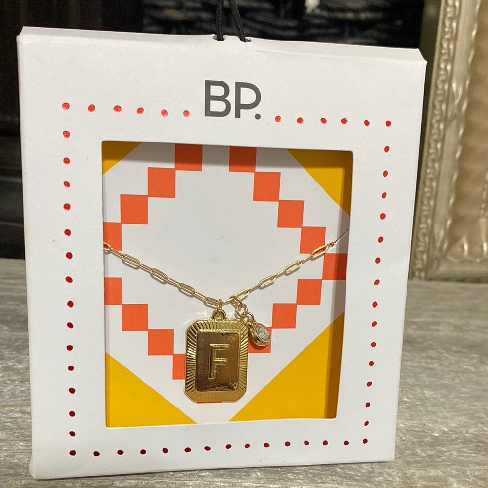 NWT Nordstrom’s BP. Gold Initial 'F” Pendant Necklace!